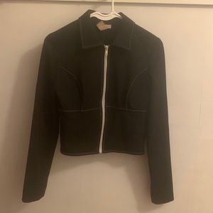 charlotte russe black cropped zip up jacket, size small!